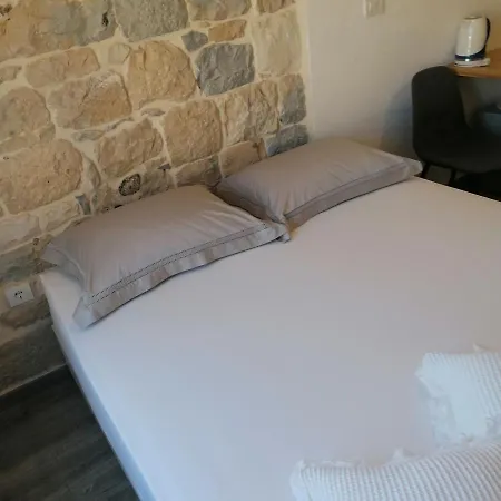 Old Bridge Trogir Deluxe Room Lägenhet Trogir